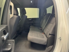 Used 2022  Chevrolet Silverado 2500HD 4WD Crew Cab 159" Custom at AutoCenters Bonne Terre near Bonne Terre&comma; MO