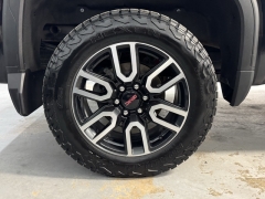 Used 2022 GMC Sierra 1500 Limited 4WD Crew Cab 157" AT4 at AutoCenters Bonne Terre near Bonne Terre, MO