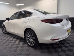 Used 2021  Mazda Mazda3 Sedan Preferred FWD at AutoCenters Bonne Terre near Bonne Terre&comma; MO