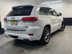Used 2021 Jeep Grand Cherokee Summit 4x4 at AutoCenters Bonne Terre near Bonne Terre, MO