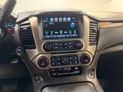 Used 2020  GMC Yukon 4d SUV 4WD Denali at AutoCenters Bonne Terre near Bonne Terre&comma; MO