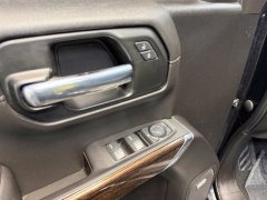 Used 2021  GMC Sierra 1500 4WD Crew Cab 147" Elevation at AutoCenters Bonne Terre near Bonne Terre&comma; MO