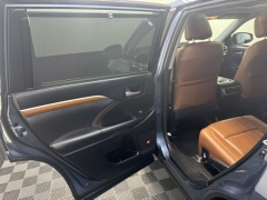 Used 2017  Toyota Highlander Limited V6 AWD &lpar;Natl&rpar; at AutoCenters Bonne Terre near Bonne Terre&comma; MO