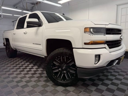 Used 2018 Chevrolet Silverado 1500 4WD Crew Cab LT Z71 at AutoCenters Bonne Terre near Bonne Terre, MO