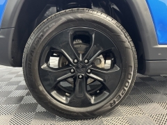 Used 2020  Jeep Compass 4d SUV 4WD Latitude Altitude at AutoCenters Bonne Terre near Bonne Terre&comma; MO