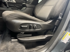 Used 2019  Chevrolet Traverse 4d SUV FWD LT Cloth w/1LT at AutoCenters Bonne Terre near Bonne Terre, MO