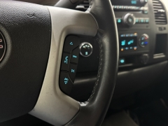 Used 2014  GMC Sierra 2500HD 4WD Crew Cab 153.7" SLE at AutoCenters Bonne Terre near Bonne Terre, MO