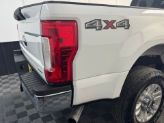 Used 2019  Ford Super Duty F-250 SRW 4WD Crew Cab Box at AutoCenters Bonne Terre near Bonne Terre&comma; MO