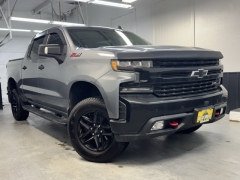 Used 2021 Chevrolet Silverado 1500 4WD Crew Cab 147" LT Trail Boss at AutoCenters Bonne Terre near Bonne Terre, MO