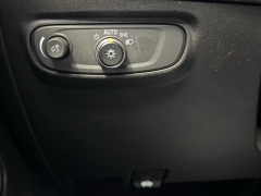 Used 2020 Chevrolet Equinox 4d SUV FWD LT w/1LT at AutoCenters Bonne Terre near Bonne Terre, MO