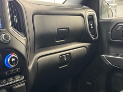 Used 2021  GMC Sierra 1500 4WD Crew Cab 147" AT4 at AutoCenters Bonne Terre near Bonne Terre&comma; MO