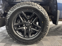 Used 2021  Chevrolet Silverado 1500 4WD Crew Cab 147" Custom Trail Boss at AutoCenters Bonne Terre near Bonne Terre&comma; MO