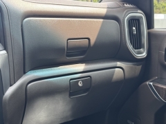 Used 2022 GMC Sierra 3500HD 4WD Crew Cab 172" Denali Dsl at AutoCenters Bonne Terre near Bonne Terre, MO