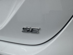 Used 2019  Toyota Camry 4d Sedan SE at AutoCenters Bonne Terre near Bonne Terre, MO