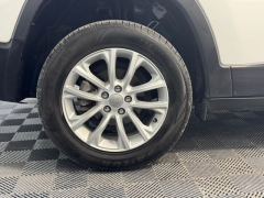 Used 2019  Jeep Cherokee 4d SUV FWD Latitude 2&period;4L at AutoCenters Bonne Terre near Bonne Terre&comma; MO