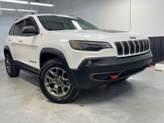 Used 2020 Jeep Cherokee 4d SUV 4WD Trailhawk Elite 3.2L at AutoCenters Bonne Terre near Bonne Terre, MO