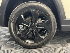 Used 2019 Jeep Compass Altitude FWD at AutoCenters Bonne Terre near Bonne Terre, MO