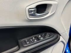 Used 2018 Jeep Compass 4d SUV FWD Latitude w/Sun/Wheel Pkg at AutoCenters Bonne Terre near Bonne Terre, MO