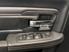 Used 2020  Ram 1500 Classic Express 4x4 Crew Cab 5'7" Box at AutoCenters Bonne Terre near Bonne Terre&comma; MO