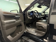 Used 2023  GMC Sierra 1500 4WD Crew Cab 147" Elevation at AutoCenters Bonne Terre near Bonne Terre&comma; MO