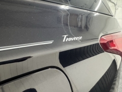 Used 2020  Chevrolet Traverse 4d SUV FWD LT Cloth w&sol;1LT at AutoCenters Bonne Terre near Bonne Terre&comma; MO