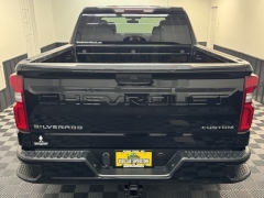 Used 2020  Chevrolet Silverado 1500 4WD Crew Cab 147" Custom at AutoCenters Bonne Terre near Bonne Terre, MO