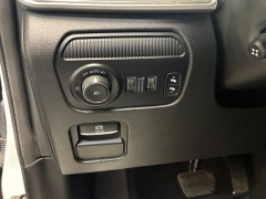Used 2023  Jeep Wagoneer L Series III 4x4 at AutoCenters Bonne Terre near Bonne Terre&comma; MO