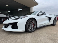 Used 2025  Chevrolet Corvette 2dr Z06 Cpe w&sol;2LZ at AutoCenters Bonne Terre near Bonne Terre&comma; MO