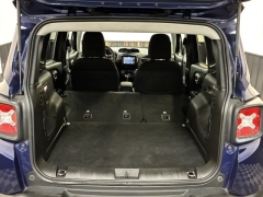 Used 2018  Jeep Renegade Latitude FWD at AutoCenters Bonne Terre near Bonne Terre&comma; MO