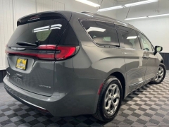 Used 2023  Chrysler Pacifica Limited FWD at AutoCenters Bonne Terre near Bonne Terre&comma; MO