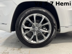 Used 2021 Jeep Grand Cherokee Summit 4x4 at AutoCenters Bonne Terre near Bonne Terre, MO