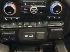 Used 2022 GMC Sierra 1500 Limited 4WD Crew Cab 157" AT4 at AutoCenters Bonne Terre near Bonne Terre, MO