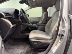 Used 2023  Toyota Sienna LE AWD 8-Passenger at AutoCenters Bonne Terre near Bonne Terre&comma; MO