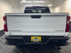 Used 2022  Chevrolet Silverado 2500HD 4WD Crew Cab 159" Custom at AutoCenters Bonne Terre near Bonne Terre&comma; MO