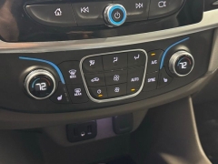 Used 2020  Chevrolet Traverse 4d SUV FWD LT Cloth w&sol;1LT at AutoCenters Bonne Terre near Bonne Terre&comma; MO