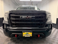 Used 2020  GMC Sierra 1500 4WD Crew Cab 157" Elevation at AutoCenters Bonne Terre near Bonne Terre&comma; MO