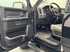 Used 2019 Ram 1500 Classic Express 4x4 Crew Cab 5'7" Box at AutoCenters Bonne Terre near Bonne Terre, MO