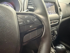 Used 2020  Jeep Cherokee Altitude FWD at AutoCenters Bonne Terre near Bonne Terre&comma; MO
