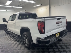 Used 2020  GMC Sierra 1500 4WD Crew Cab 147" SLE at AutoCenters Bonne Terre near Bonne Terre&comma; MO