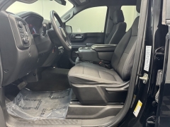 Used 2020  Chevrolet Silverado 1500 4WD Crew Cab 147" Custom at AutoCenters Bonne Terre near Bonne Terre, MO