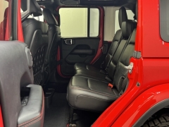 Used 2018 Jeep Wrangler Unlimited 4d SUV 4WD Rubicon at AutoCenters Bonne Terre near Bonne Terre, MO
