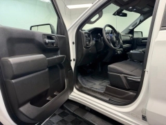 Used 2021  Chevrolet Silverado 1500 4WD Crew Cab 157" Custom at AutoCenters Bonne Terre near Bonne Terre&comma; MO