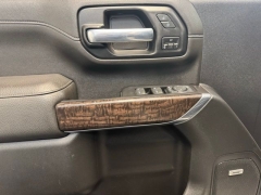 Used 2020  GMC Sierra 2500HD 4WD Crew Cab 159" Denali at AutoCenters Bonne Terre near Bonne Terre&comma; MO