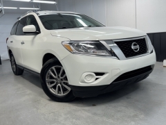 Used 2016 Nissan Pathfinder 4WD 4dr S at AutoCenters Bonne Terre near Bonne Terre, MO