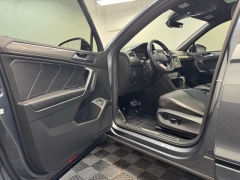Used 2022  Volkswagen Tiguan 2&period;0T SE R-Line Black FWD at AutoCenters Bonne Terre near Bonne Terre&comma; MO