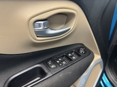 Used 2020  Jeep Renegade 4d SUV 4WD Sport at AutoCenters Bonne Terre near Bonne Terre, MO