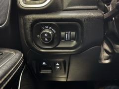 Used 2020  Ram 1500 4WD Crew Cab Laramie Longbed at AutoCenters Bonne Terre near Bonne Terre&comma; MO