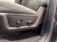 Used 2019  Ram 1500 Classic Express 4x4 Crew Cab 5'7" Box at AutoCenters Bonne Terre near Bonne Terre&comma; MO