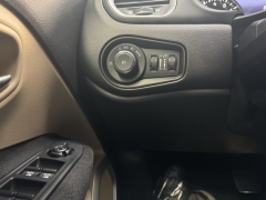 Used 2017  Jeep Renegade 4d SUV FWD Latitude at AutoCenters Bonne Terre near Bonne Terre, MO