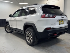 Used 2020 Jeep Cherokee 4d SUV 4WD Trailhawk Elite 3.2L at AutoCenters Bonne Terre near Bonne Terre, MO
